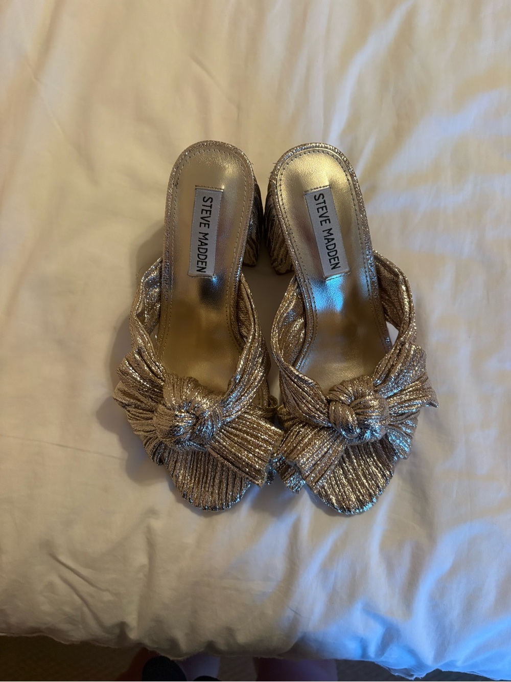 Steve Madden gold bow heels